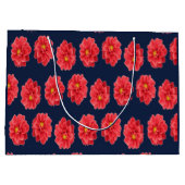 Roze maanbloem op blauw groot cadeauzakje (Achterkant)