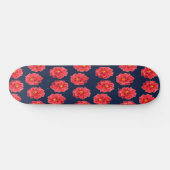 Roze maanbloem op blauw persoonlijk skateboard (Horizontaal)