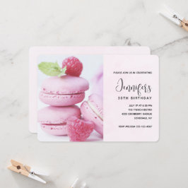 Roze Macarons met Rode Frambozen Verjaardag Kaart