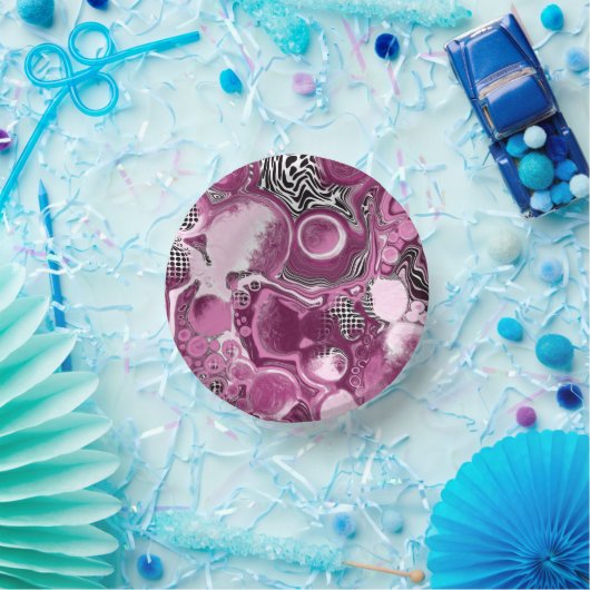 Roze, magenta en zwart-witvormig kunstkleurmateria papieren kommen (Feest)