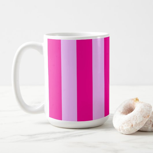 Roze & Magenta Verticaal Streeppatroon Koffiemok (Met donut)