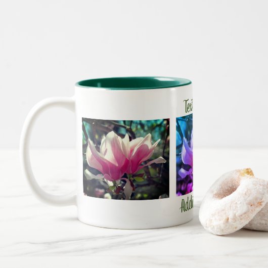 Roze Magnolia Flower Personalized Tweekleurige Koffiemok (Met donut)