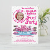 Roze Malibu Doll Pool Party Kaart (Staand voorkant)