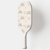 Roze mam patroon op crème pickleball paddle (Links)