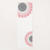 Roze Mandala kunstwerk trendy zomer en lente Yogamat (Achterkant)