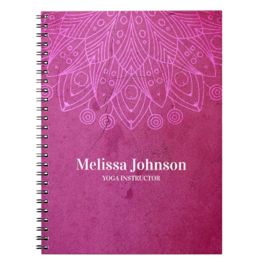Roze Mandala Yoga Meditation Custom Notitieboek (Voorkant)