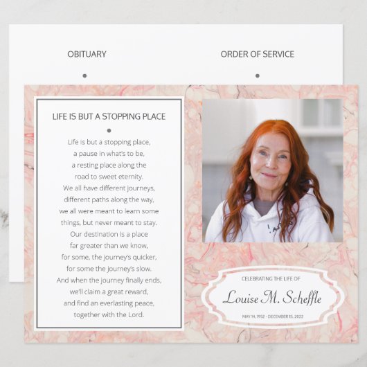 Roze Marble Celebration of Life Funeral Programme (Voorkant / Achterkant)