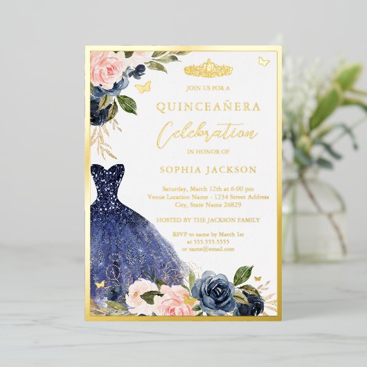 Roze marine Floral Tiara Dress Quinceanera Folie Uitnodiging (Staand Voorkant)