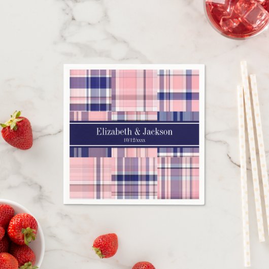 Roze marine Wht Preppy Patchwork Madras N Monogram Servetten (Insitu)