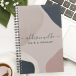 Roze marineblauw moderne Abstracte vormen Neutraal Planner<br><div class="desc">Verhoog uw organisatie met deze stijlvolle planner met een modern abstract ontwerp in chique roze en marine tinten. De minimalistische esthetiek is een aanvulling op de drukke professional, terwijl de ruime indeling voldoende ruimte biedt voor afspraken, notities en takenlijsten. Perfect voor de moderne vrouw die zowel stijl als functie waardeert....</div>