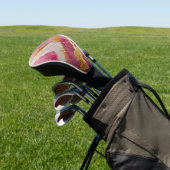 Roze marmeren patroon met goud golfheadcover (Insitu)