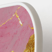 Roze marmeren patroon met goud pickleball paddle (Links Detail)