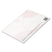 Roze marmeren QR-code zakelijk logo Notitieblok (Schuin)