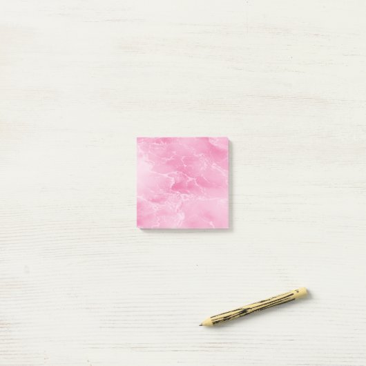 Roze marmeren water post-it® notes (Op bureau)