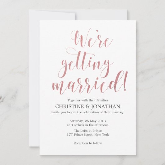 Roze marmeren waterverf huwelijksuitnodiging kaart (Voorkant)