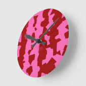 Roze Maroon Rood Onregelmatig Abstract Ontwerp Ronde Klok (Hoek)