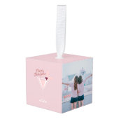 Roze Martini Kerstmis Kubus Ornament (Voorkant hoekig)