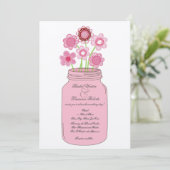 Roze Mason Jar Bloemen Bruiloft Uitnodiging (Staand voorkant)