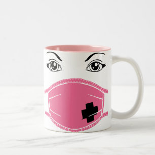 Roze medisch masker Grafisch Tweekleurige Koffiemok