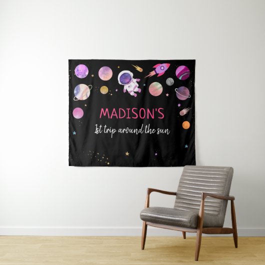 Roze Meisje Astronaut Buitenruimte Verjaardag Acht Wandkleed (In Situ (horizontaal))