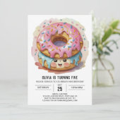 Roze Meisje Donuts Verjaardag Kaart (Staand voorkant)