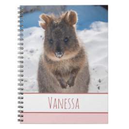 Roze Meisjes Eigen naam Quokka op strand Notitieboek