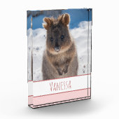 Roze Meisjes Gepersonaliseerde Quokka op het stran Fotoblokken (Links)