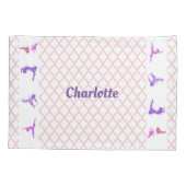 Roze meisjes Gymnastiek Quatrefoil Monogram Naam Kussensloop (Achterkant)
