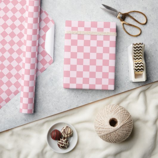 Roze Meisjesachtig Geruit Geruit Motief Retro Cadeaupapier (Crafts)