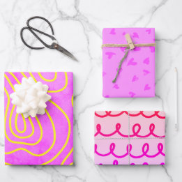 Roze meisjesachtig krabbelpatroon inpakpapier vel