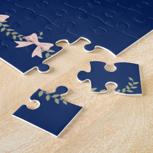 Roze met blauwe achtergrondbride en groom legpuzzel (Zijkant)