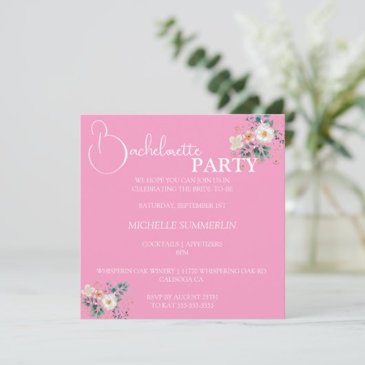 Roze met Flowers Bachelorette Party Invitation Kaart (Staand voorkant)