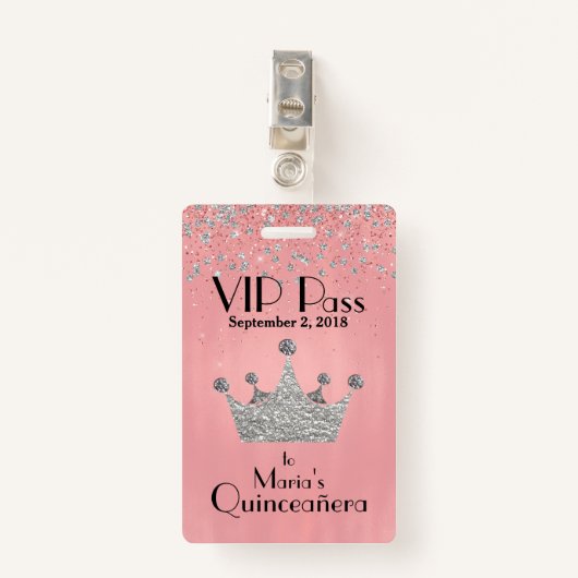 Roze met Silver Crown Quinceañera VIP Badge (Voorkant met clip)