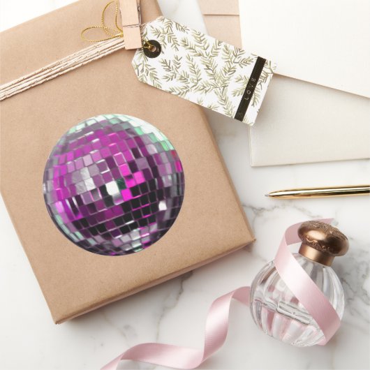 Roze Metallic Disco Ball Ronde Sticker (Geschenken)