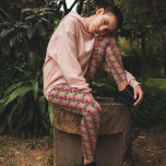roze minimalistisch Floral Green Leaf Leggings<br><div class="desc">Dit roos komt uit een oud uit een Victoriaans periodeboek. Zoals alle Victoriaans Prints is deze roze roos handgeschilderd en niet door de computer gegenereerd. Het was een echt mooie bloem in een boeket. Het resultaat is een armoedige chique afwerking die de leggings een perfect modern maar licht retro uiterlijk...</div>