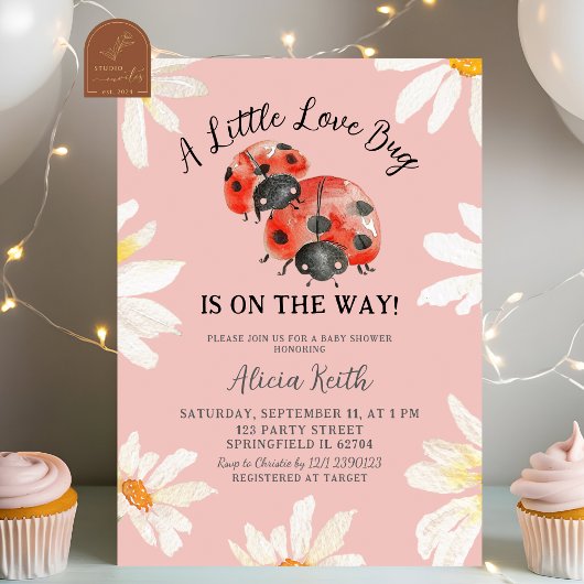 Roze minimalistische Daisy Lovebug Baby shower Kaart