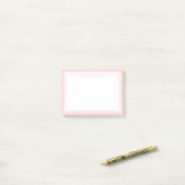 Roze Minimalistische Monogram Post-it® Notes (Op bureau)