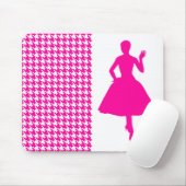 Roze Modern Houndstooth met Mode Silhouette Muismat (Met muis)