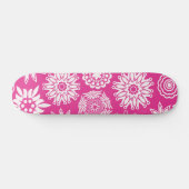 Roze Modern Meisje Abstract Trendy Cool Floral Persoonlijk Skateboard (Horizontaal)