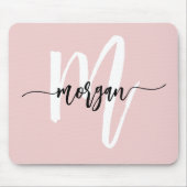 Roze Modern Script Girly Monogram Naam Muismat (Voorkant)