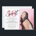 Roze Modern Sweet Zestien Verjaardag met Foto Kaart<br><div class="desc">Roze Modern Sweet Zestien Verjaardag met Foto Uitnodiging</div>