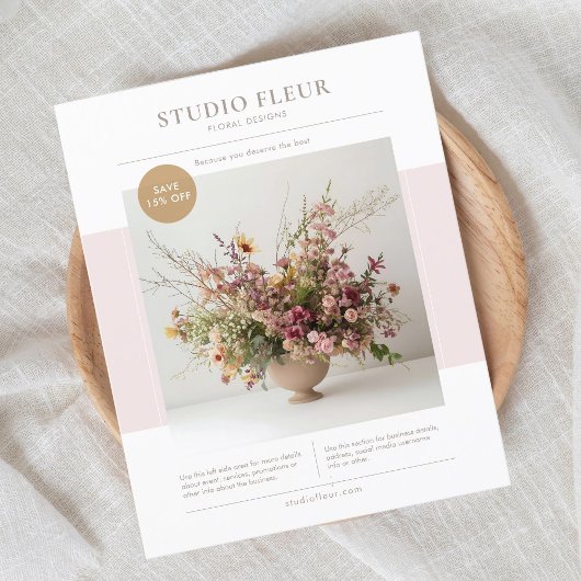 Roze | Moderne Foto Bloemen Zakelijke Marketing Flyer