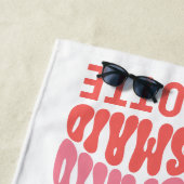 Roze moderne girale retro 60 eenvoudige vibes strandlaken (In situ)