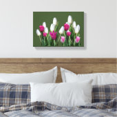 roze moderne kleurrijke tulp bloemendigitaal canvas afdruk (Insitu (Slaapkamer))
