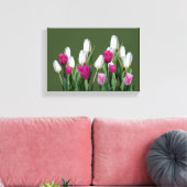 roze moderne kleurrijke tulp bloemendigitaal canvas afdruk (Insitu (Woonkamer))