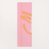 Roze Moderne Monogram Initiaal Yoga Mat (Achterkant)