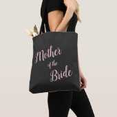 Roze moderne script moeder van de bruid tote bag (Dichtbij)