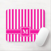 Roze moderne strip met monogram muismat (Met muis)