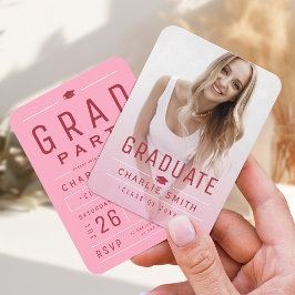 Roze Moderne Typografie Foto Afstuderen Uitnodigen Informatiekaartje