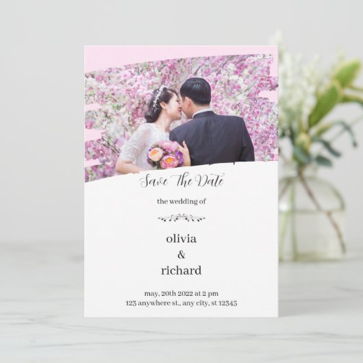 Roze moderne uitnodiging tot huwelijk (Staand voorkant)